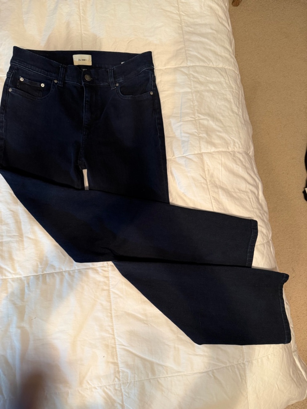 DL1962 Mara straight 27” waist Dark Wash Straight Leg Jeans